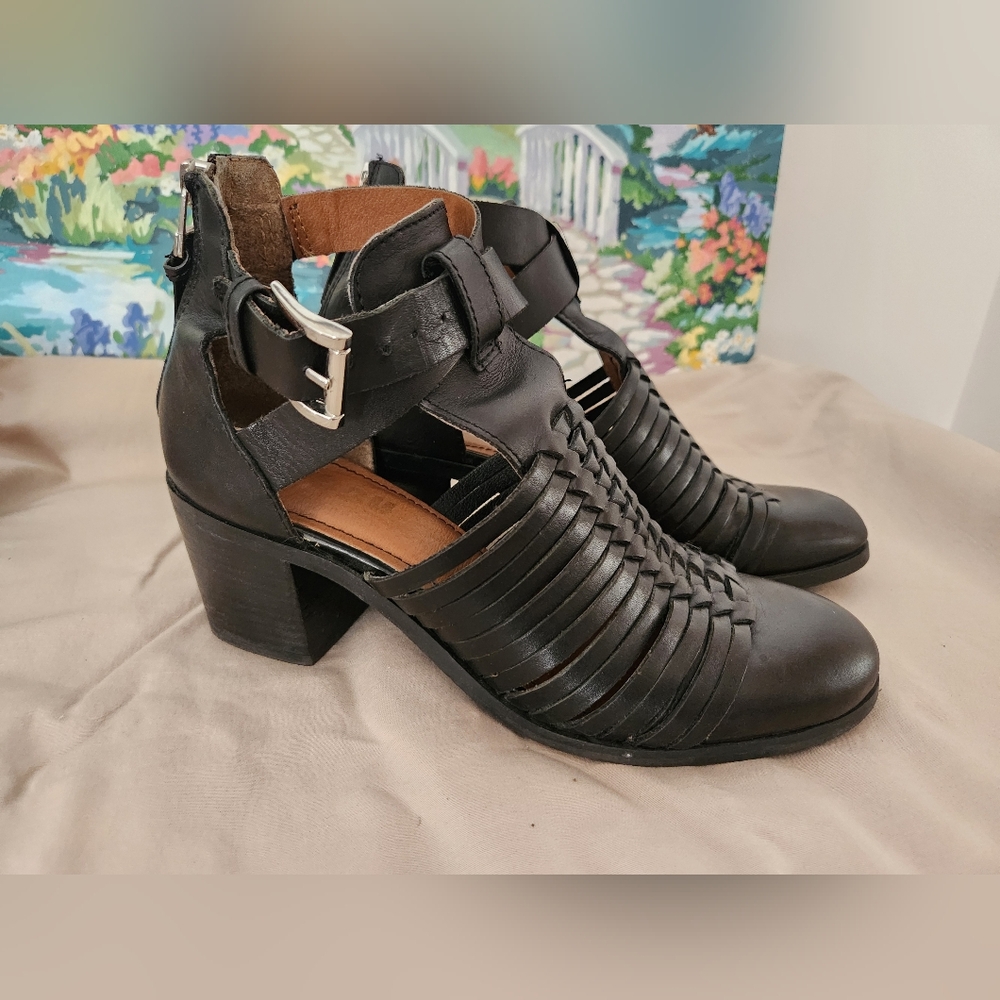 Jeffrey Campbell leather shoes